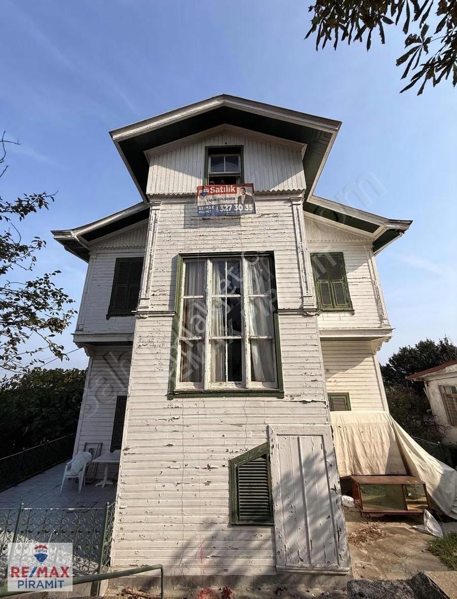 Kınalıada'da Satılık Tarihi Köşk - Görsel 22