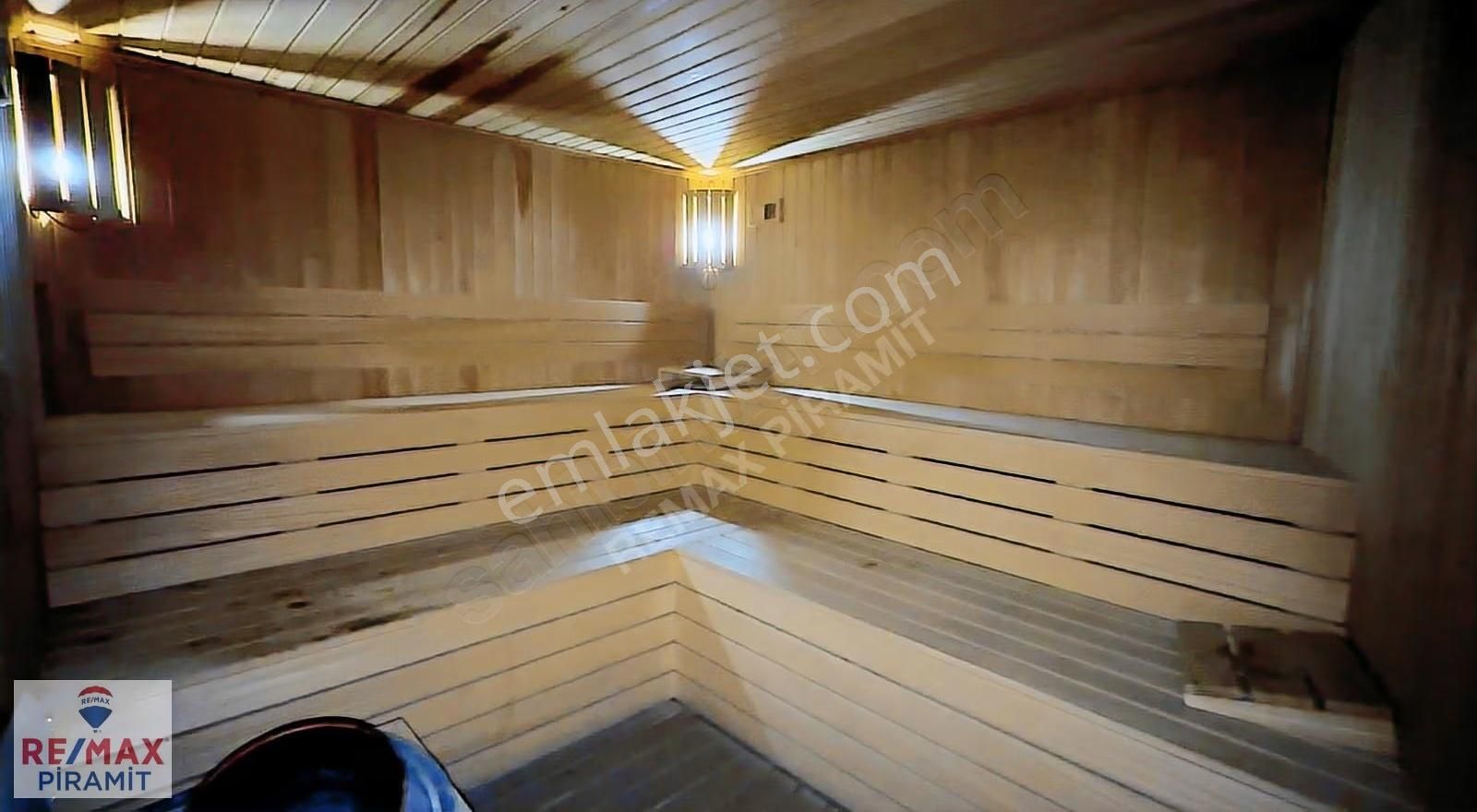 Çekmeköy Taşdelen Corner Park Sitesinde Ferah Geniş 3+1 Daire - Görsel 14