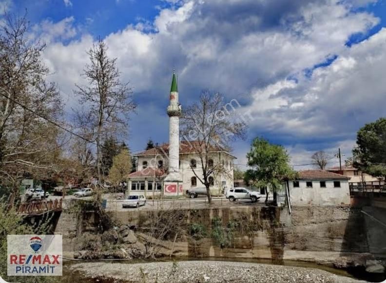 Çanakkale Yenice Aşağıçavuş Köyü 4955 M2 Satılık Parsel