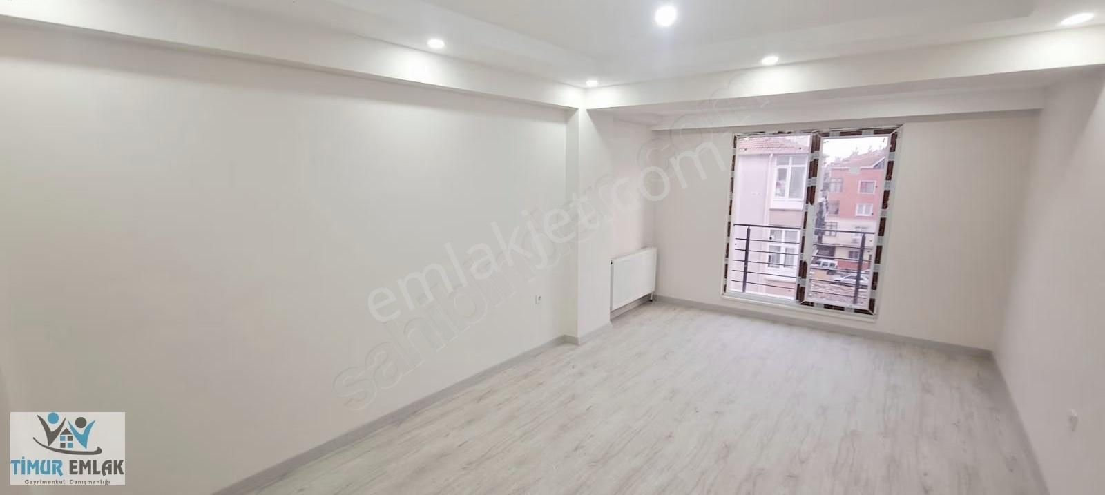 Avcılar Metrobüse Yürüme Mesafesinde Satılık 3+1 Daire