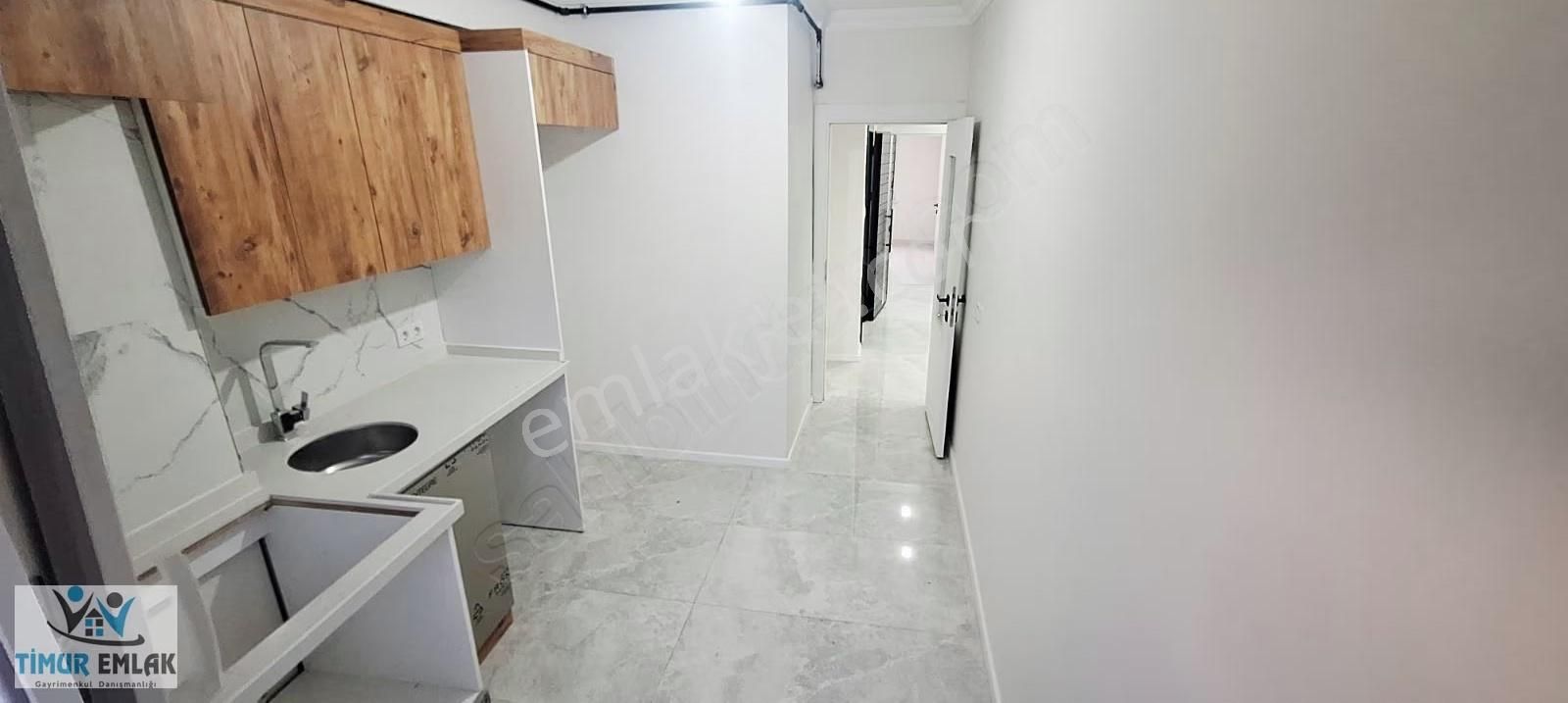 Avcılar Metrobüse Yürüme Mesafesinde Satılık 3+1 Daire - Görsel 2