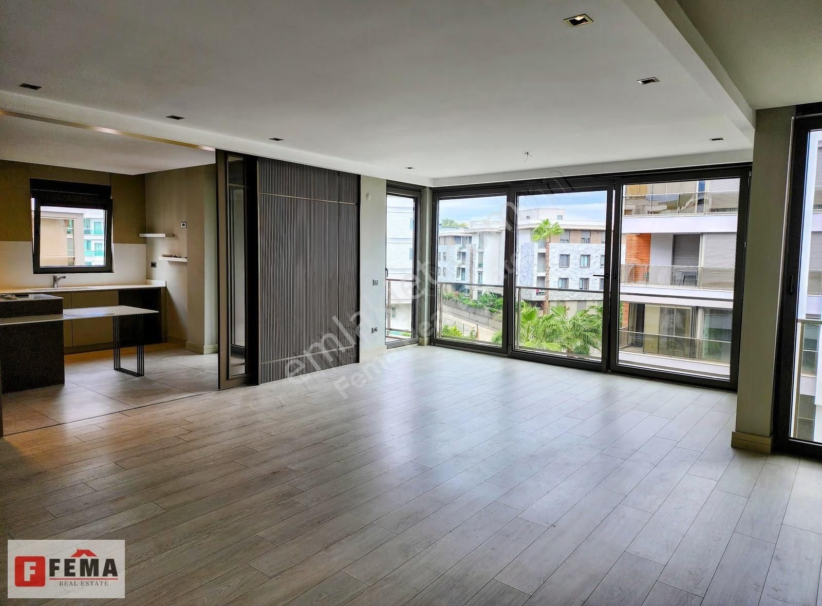 Modern Sitede Kiralık Lüks 3+1 Daire - For Rent - 160 M2 - Görsel 23