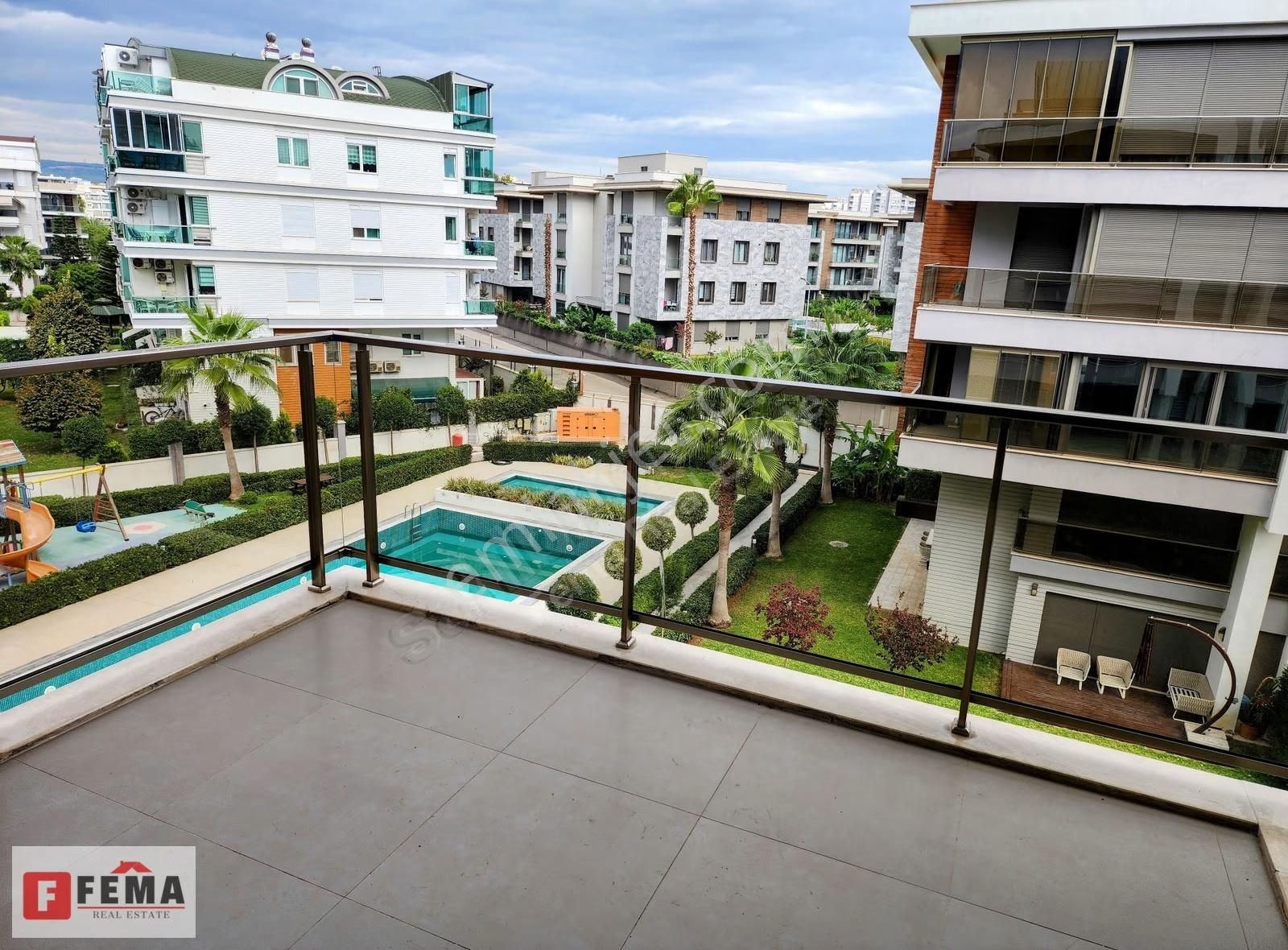 Modern Sitede Kiralık Lüks 3+1 Daire - For Rent - 160 M2 - Görsel 27