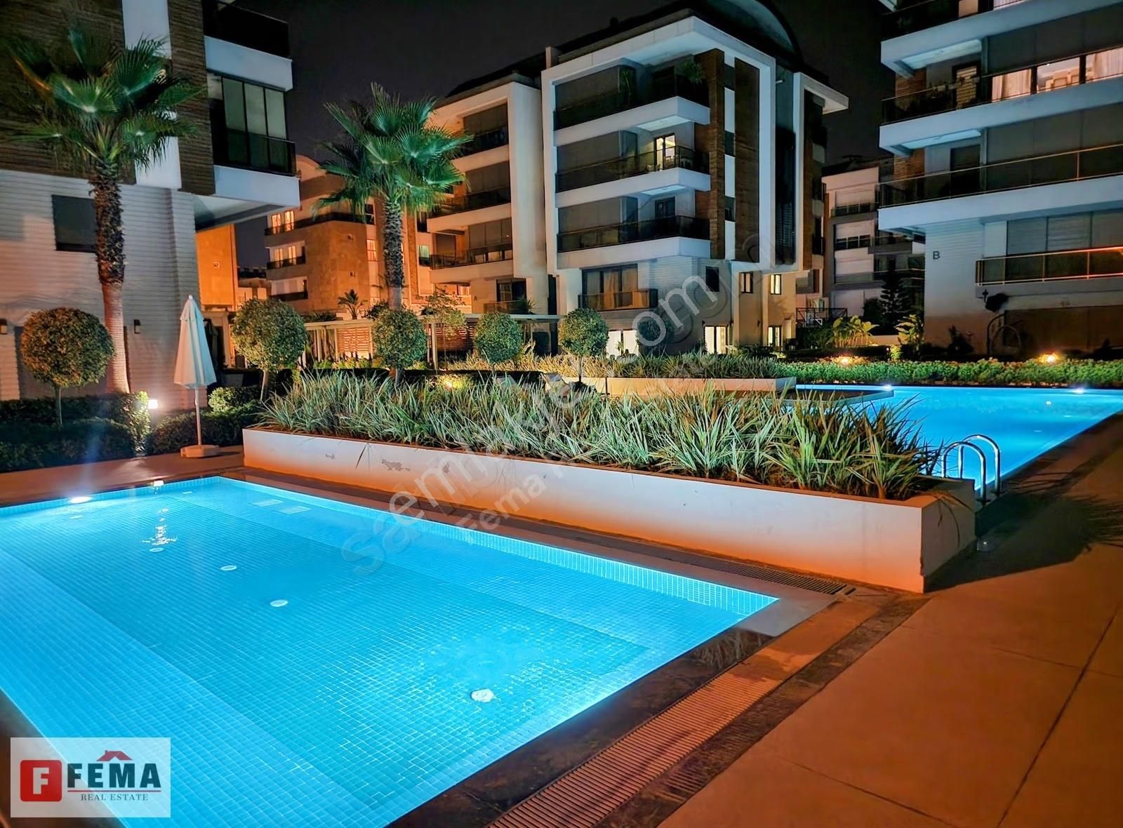 Modern Sitede Kiralık Lüks 3+1 Daire - For Rent - 160 M2 - Görsel 24