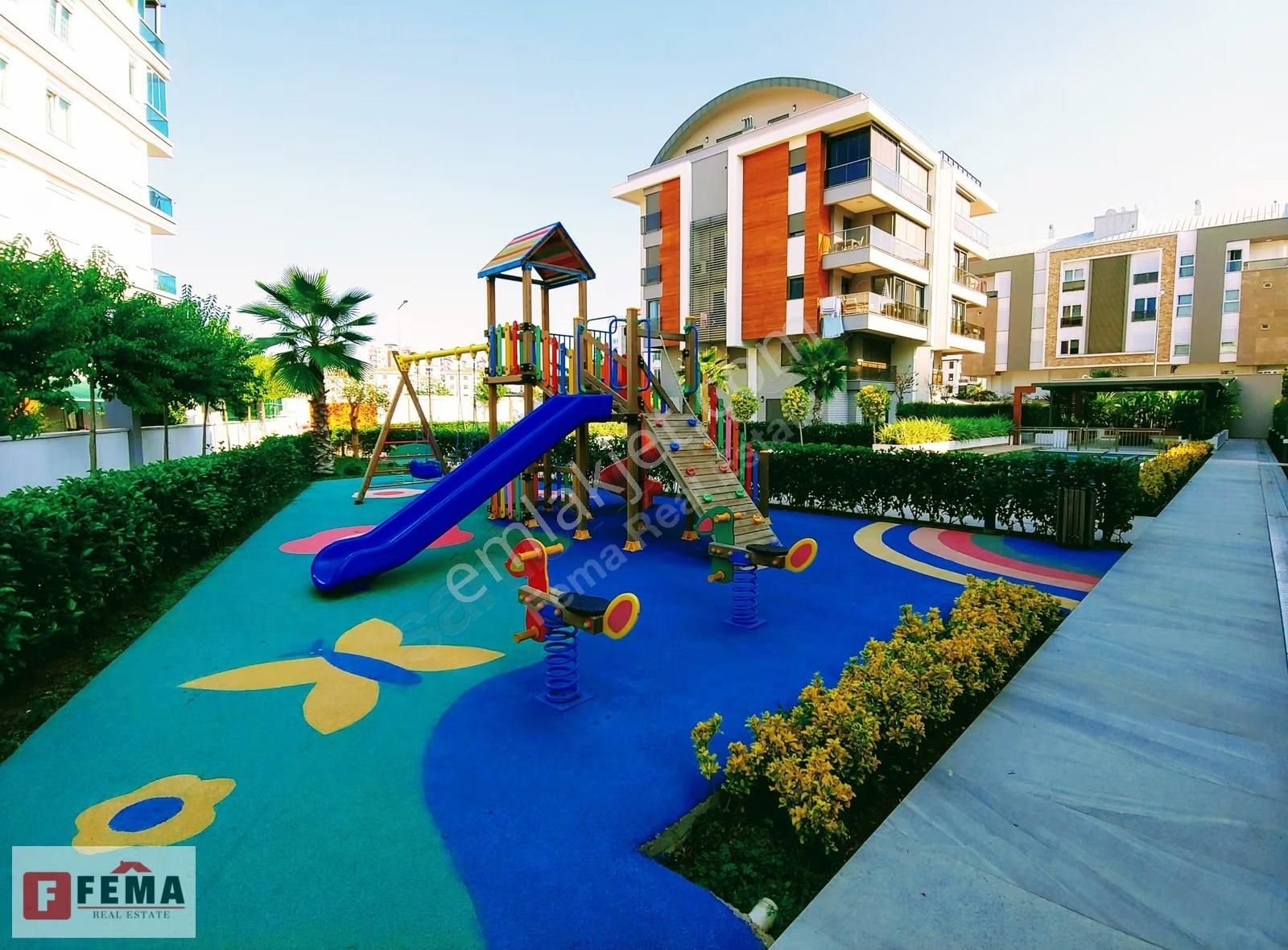 Modern Sitede Kiralık Lüks 3+1 Daire - For Rent - 160 M2 - Görsel 30