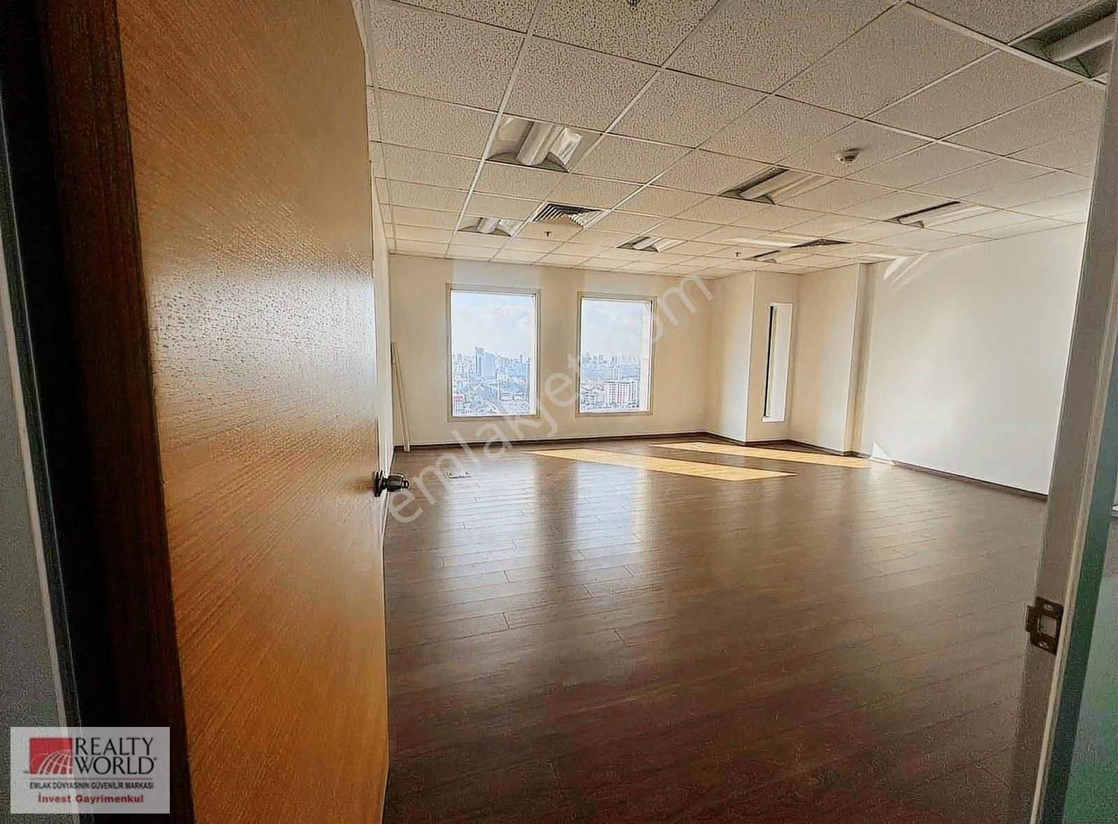 Koza Plaza Kdv Avantajlı Yuksek Katta Luks Kiralık Ofıs - Görsel 11