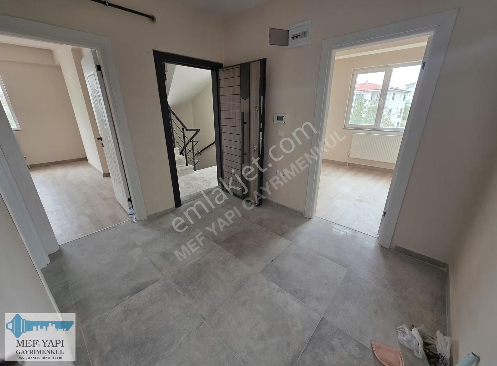 Mefe Yapı'dan Altınova Mahallesinde Cadde Üstü Satılık 2+1 Daire - Görsel 3