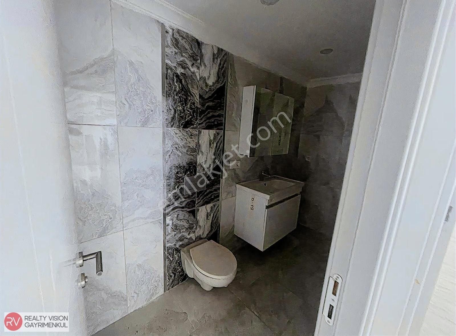 Rv Den Üsküdar Küçük Çamlıcada İskanlı Lüx Sıfır Dublex - Görsel 3