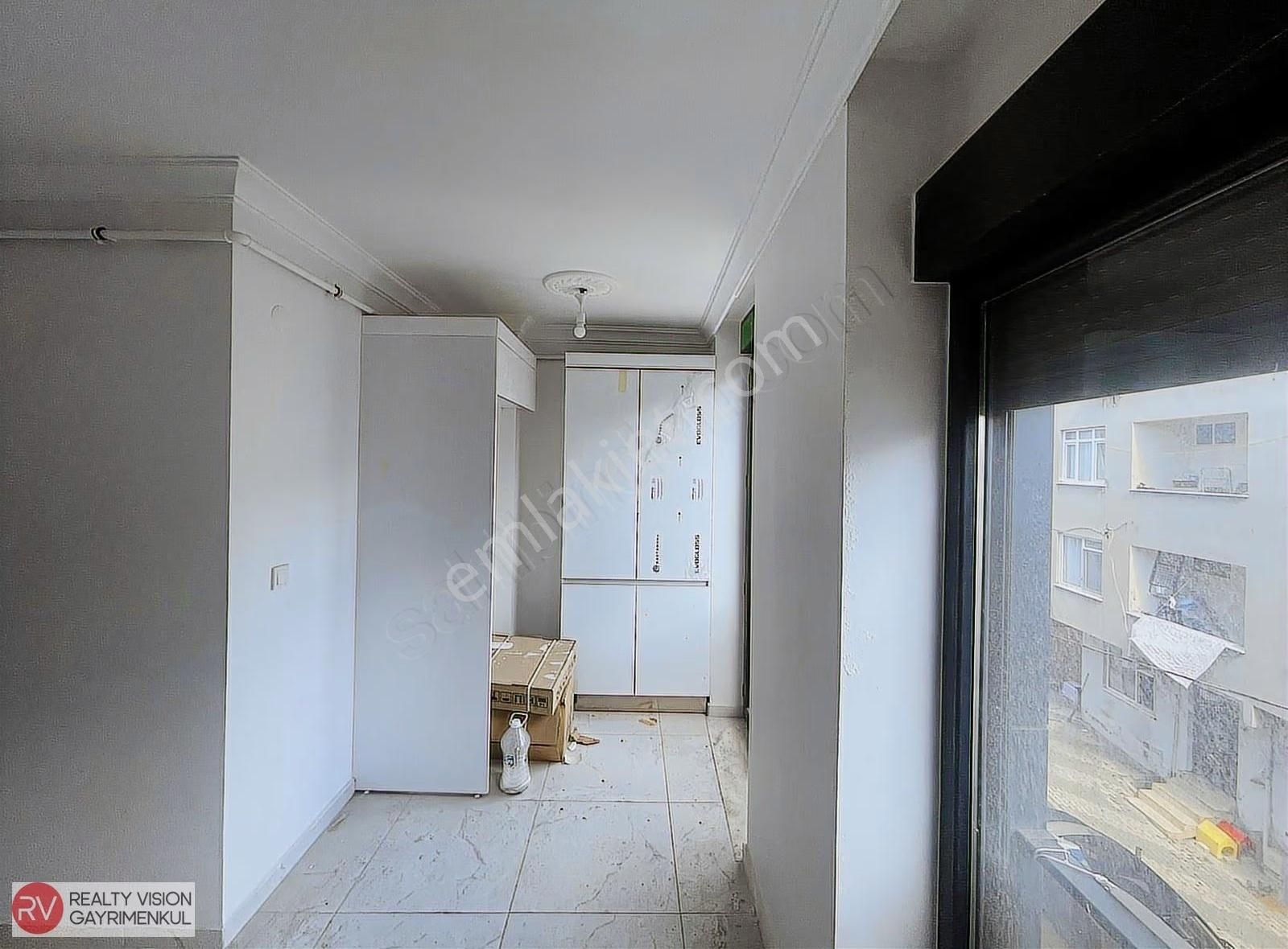 Rv Den Üsküdar Küçük Çamlıcada İskanlı Lüx Sıfır Dublex - Görsel 2