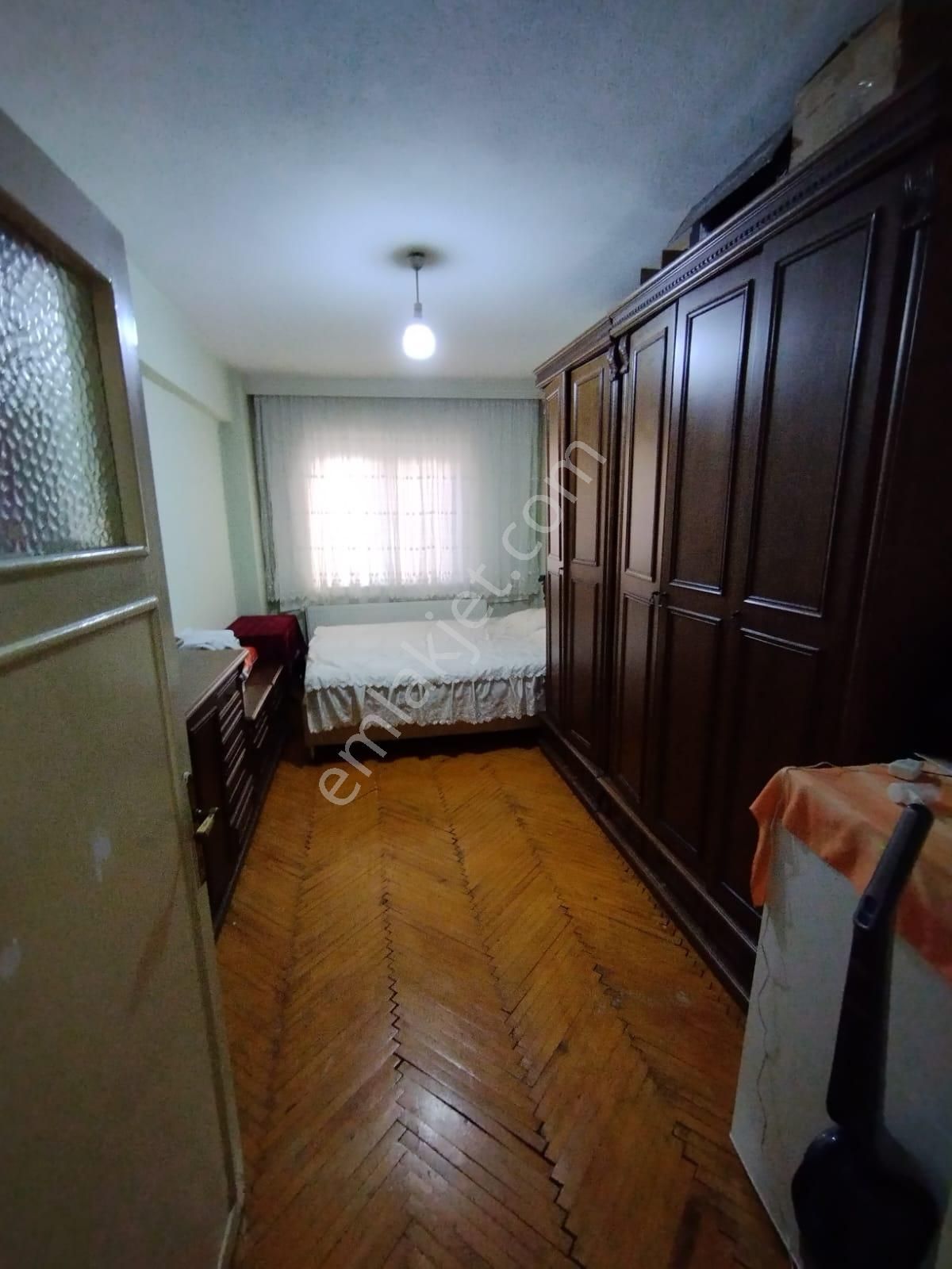 Afyon Cumhuriyet Mahallesinde Satılık 3+1 Daire - Görsel 5