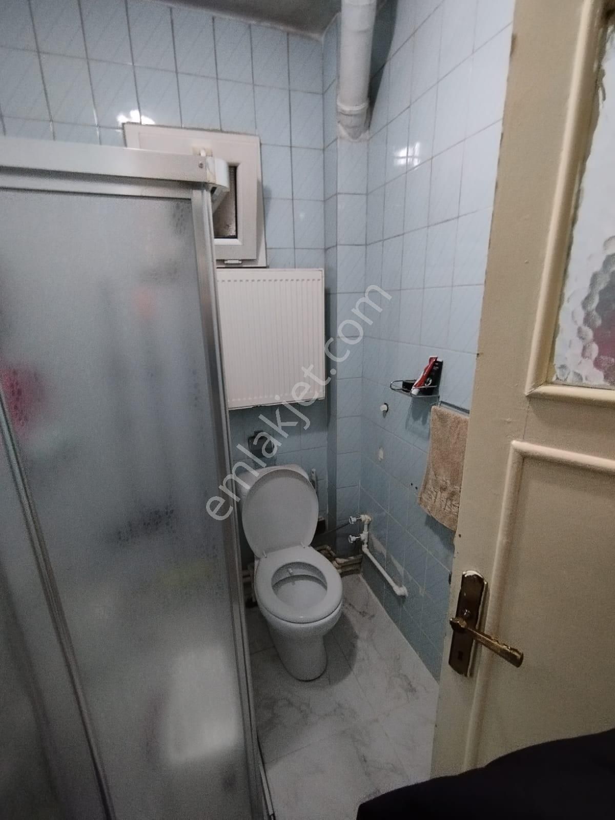 Afyon Cumhuriyet Mahallesinde Satılık 3+1 Daire - Görsel 8