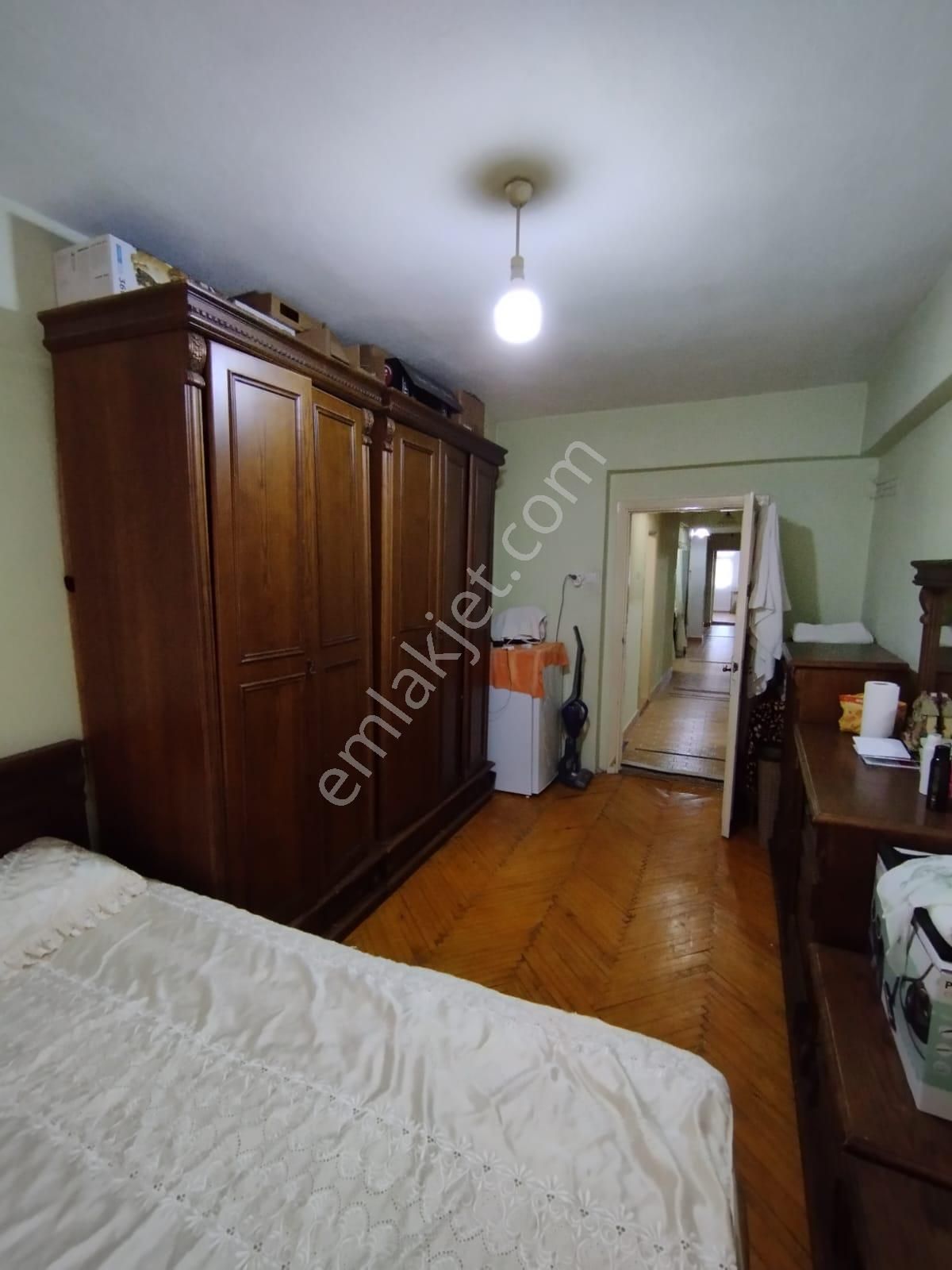 Afyon Cumhuriyet Mahallesinde Satılık 3+1 Daire - Görsel 7