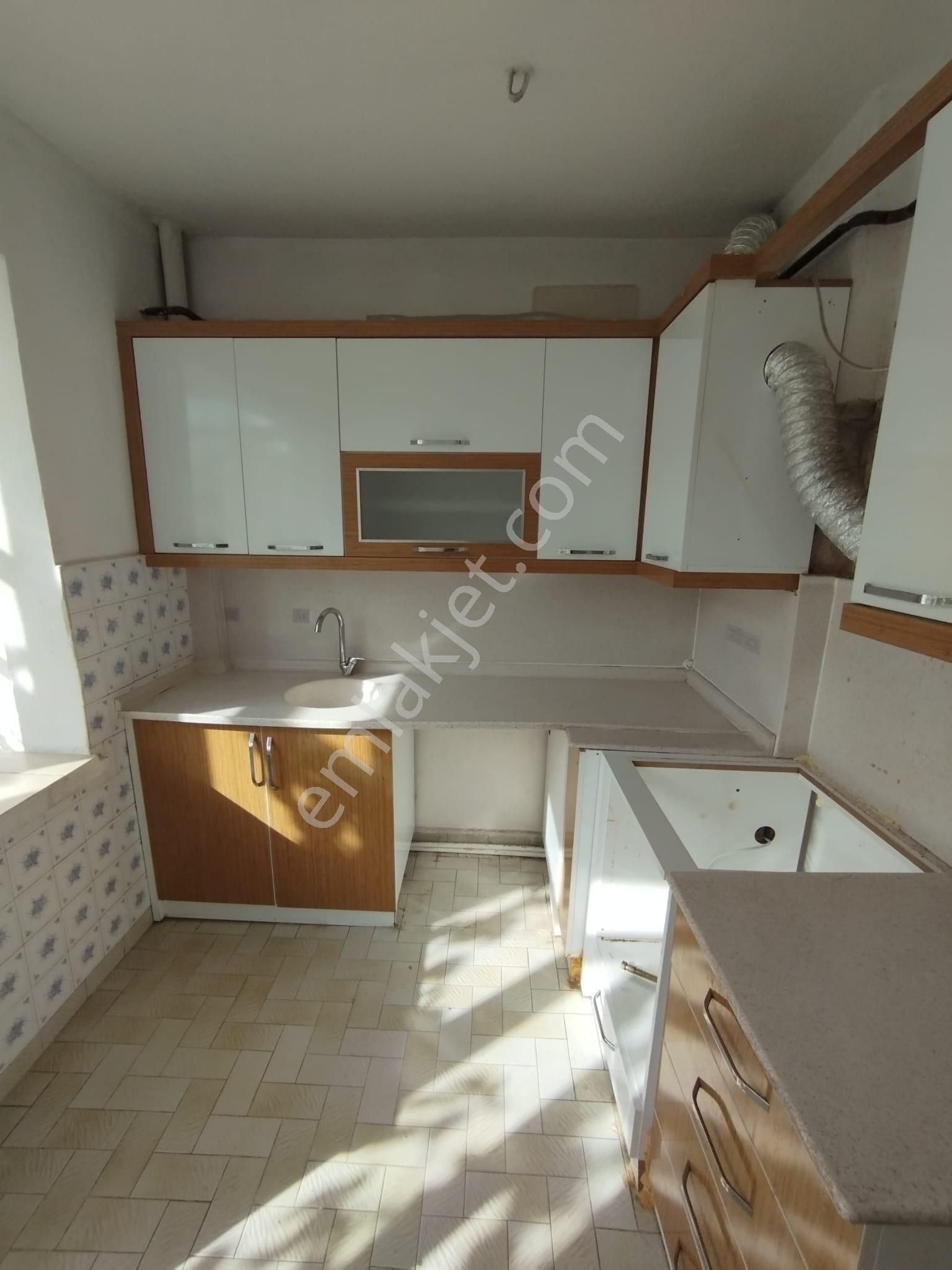 Afyon Hamidiye Mahallesinde Satılık 3+1 Daire - Görsel 11