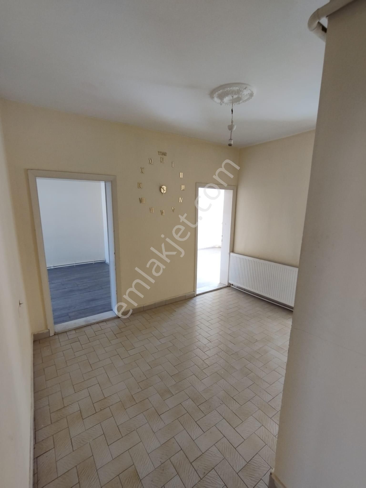 Afyon Hamidiye Mahallesinde Satılık 3+1 Daire - Görsel 16