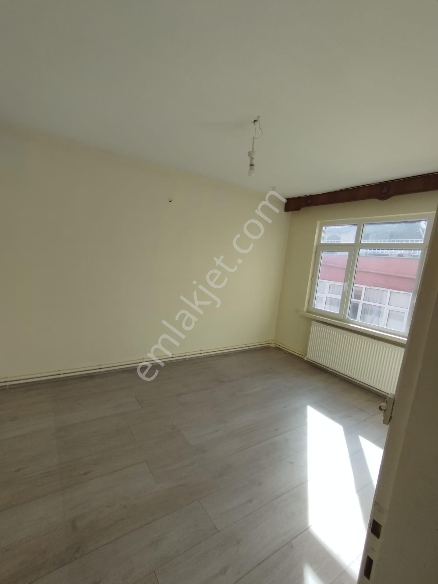 Afyon Hamidiye Mahallesinde Satılık 3+1 Daire - Görsel 7