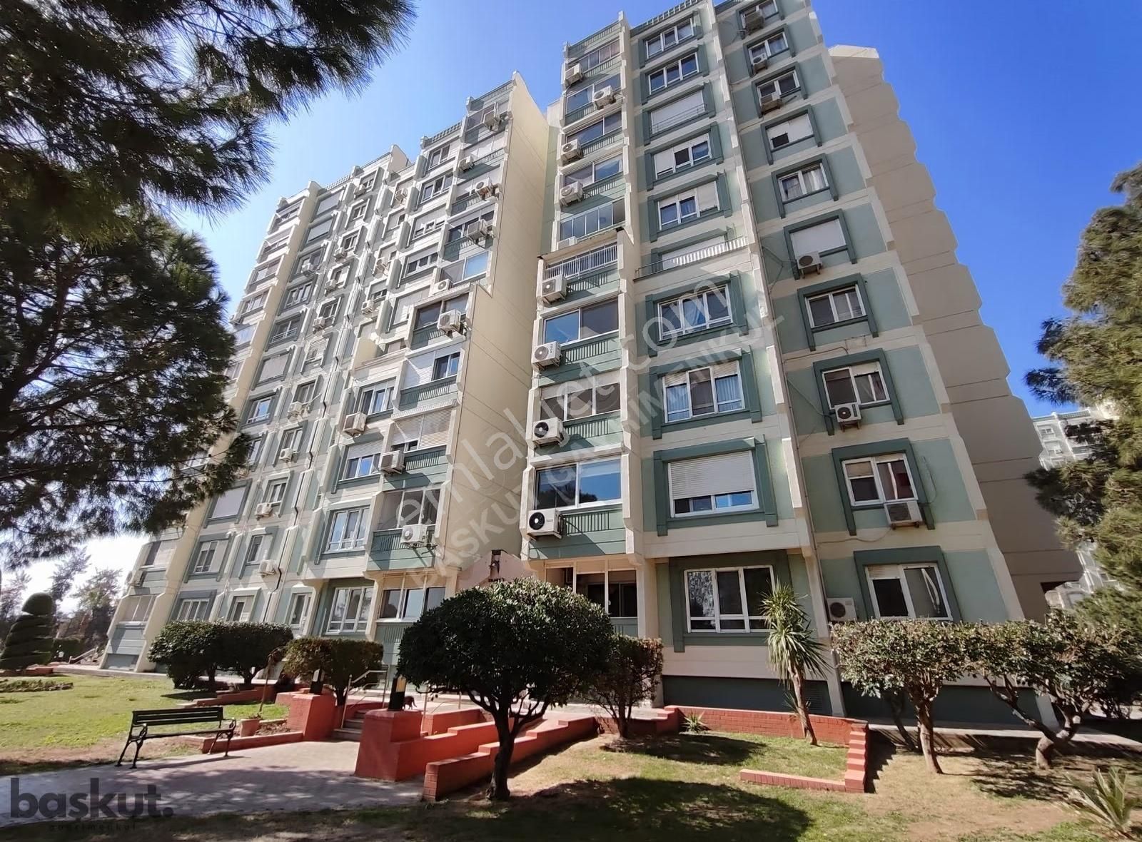 Başkut 'tan Mavişehir'de Site İçi-satılık 4+1 Daire