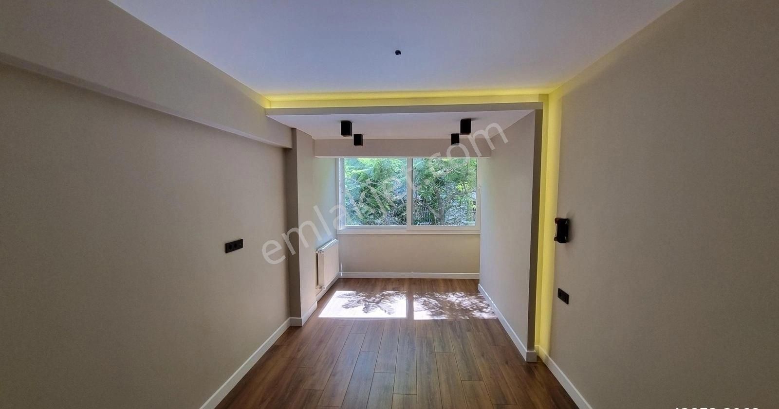 Bostanlıda Köşe 3+1 Satılık Daire - Görsel 5