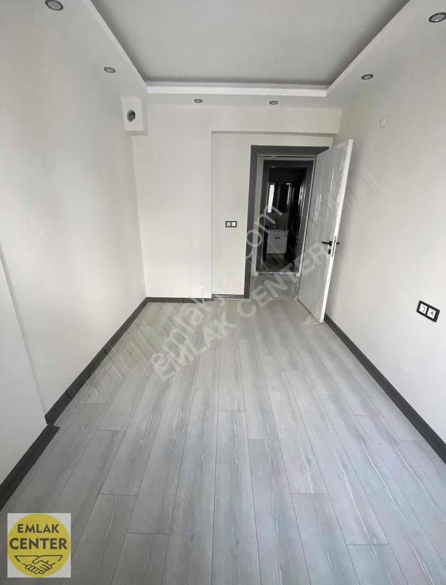 Emlak Center'tan Muradiye'de 2+1 Kapalı Mutfak Sıfır Daire - Görsel 20