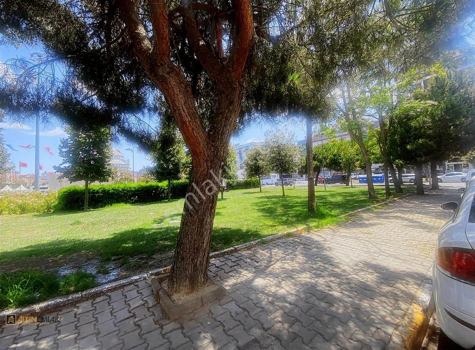 Bağcılar Meydan Da 55 M2 İç Dekorlu Masrafsız Dükkan - Görsel 5