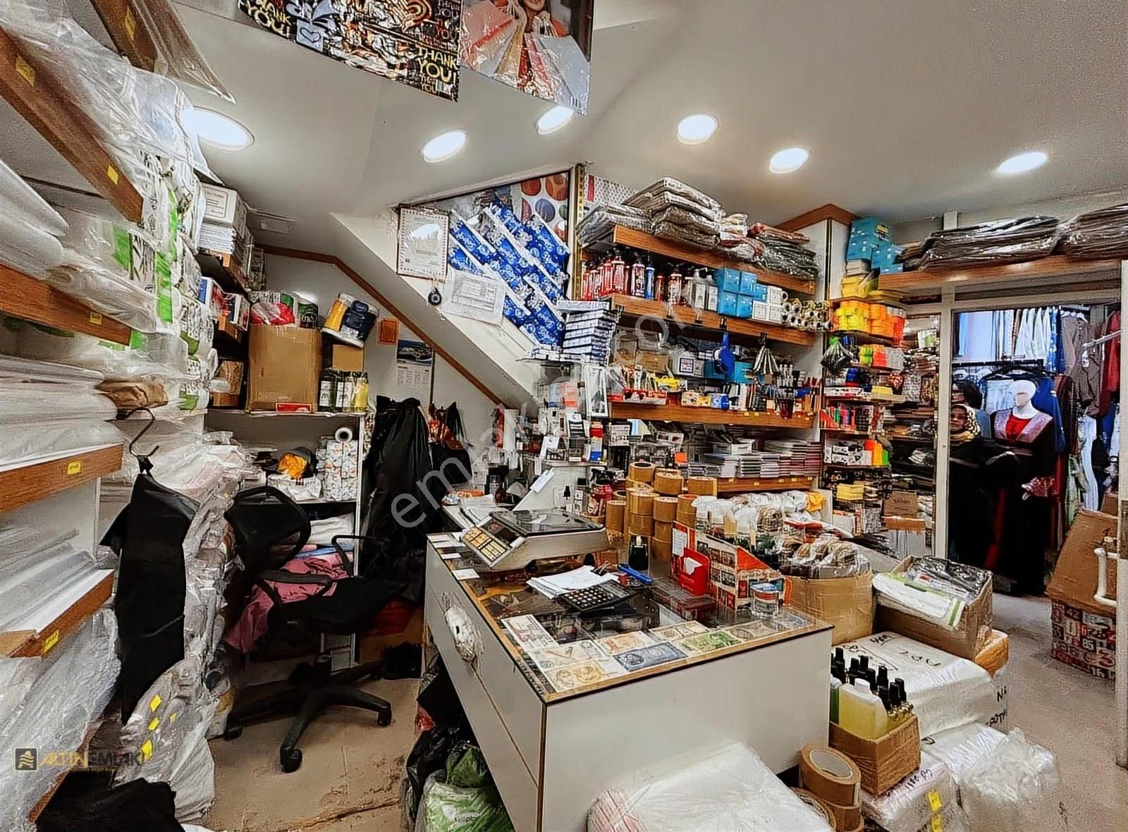 Beyazıt Tramvay Durağı Yanında-kapalıçarşıya Komşu-2 Dükkan - Görsel 4