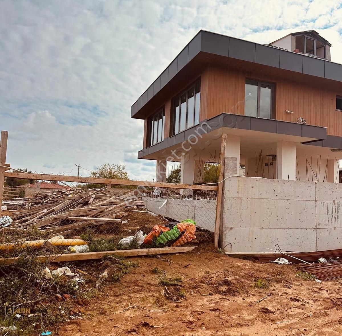 Butik Site İçinde Projeden Yatırımlık Villa! Bölgenin En Uygunu! - Görsel 4