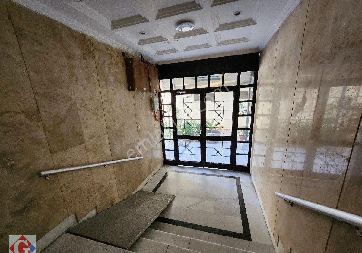 Görgün'den Ziyapaşa Bl.üzeri 4+1 240m2 Gkb Kombili Satılık Daire - Görsel 35