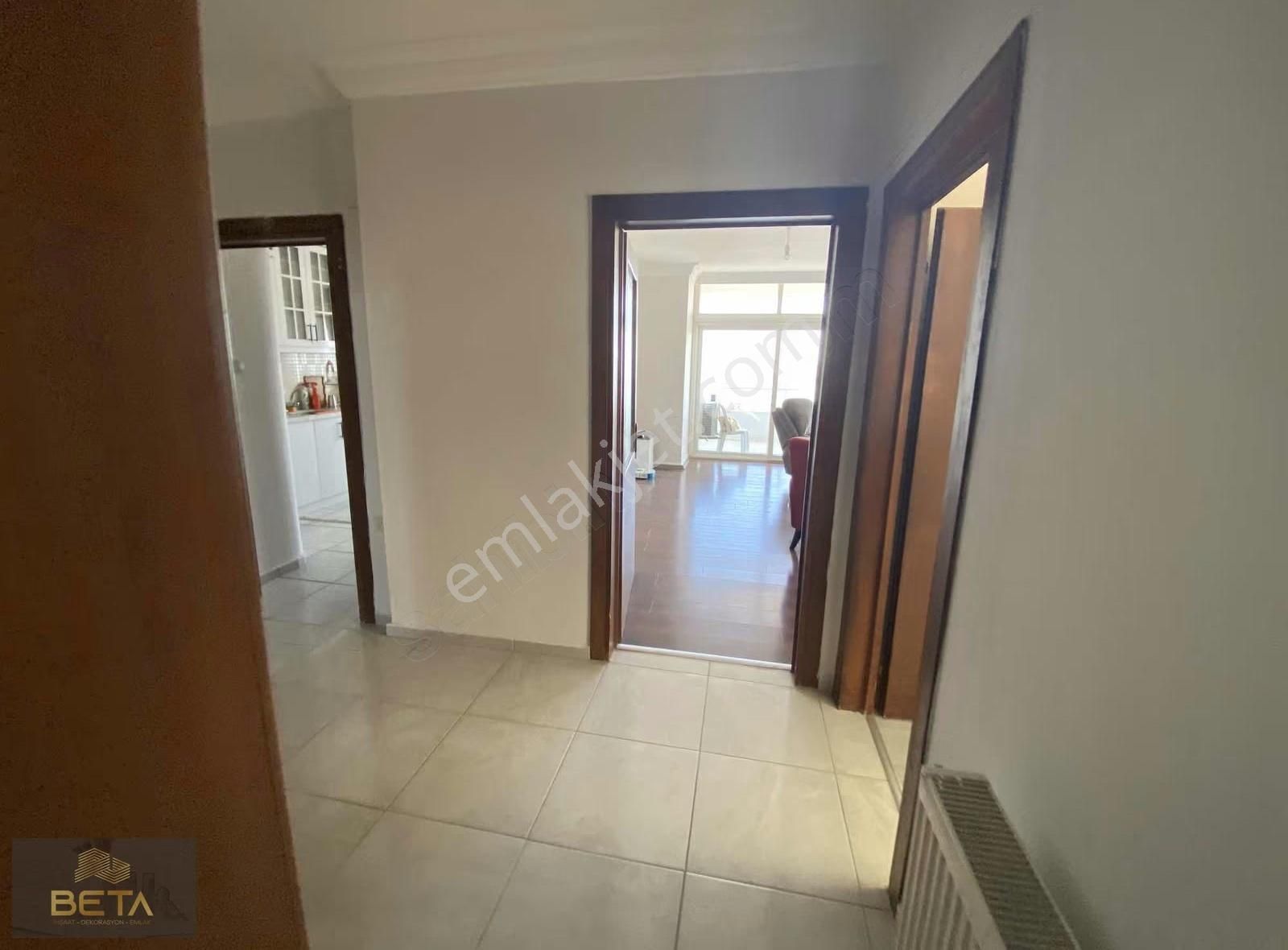 S.demirel Bulvar Üzeri Panoramik Göl Manzaralı 3+1 Satılık Daire - Görsel 7