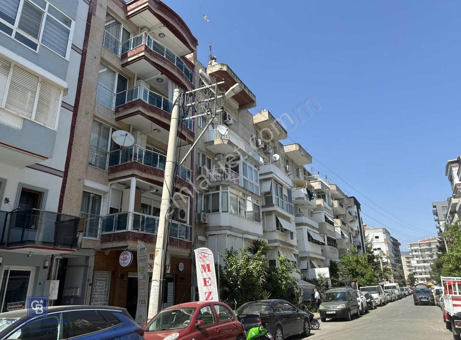 Karşıyaka Atakent 2+1 Kiralık Daire