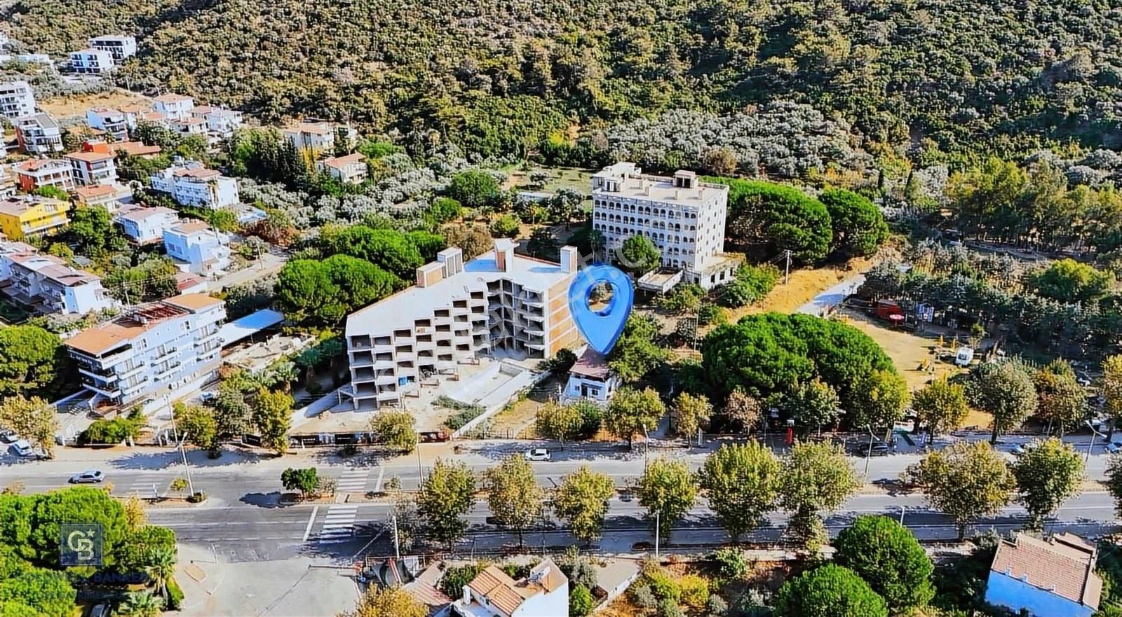 Kuşadası Oteller Bölgesinde Turizm İmarlı Satılık Arsa - Görsel 10