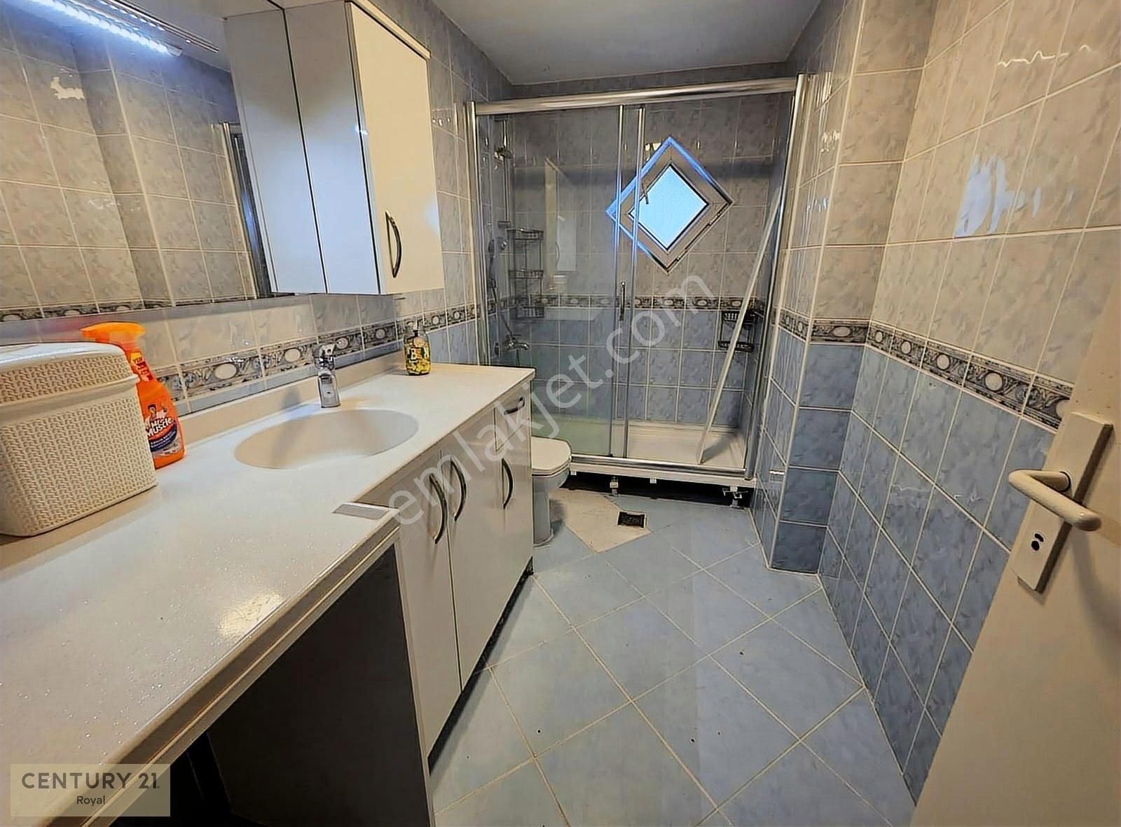 Barış Sitesi'nde Kiralık Villa/ Vılla For Rent In Barış Site - Görsel 3