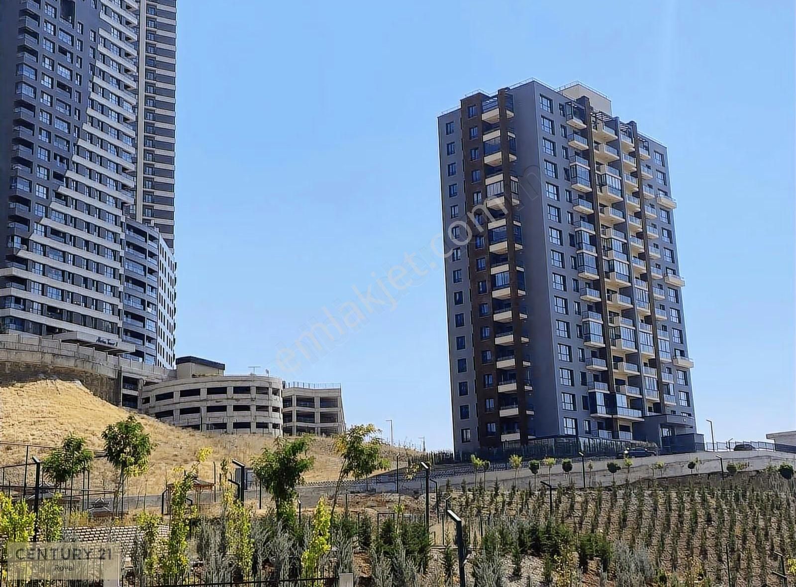 Oksijen Oran 3+1 K1 Blok 12. Katta Göl Manzaralı - Görsel 11