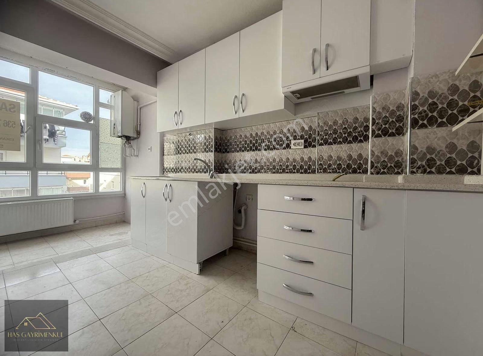 Has Gayrimenkul'den Merkezde Hakan Akbıyık Okulu Yanı 3+1 Daire