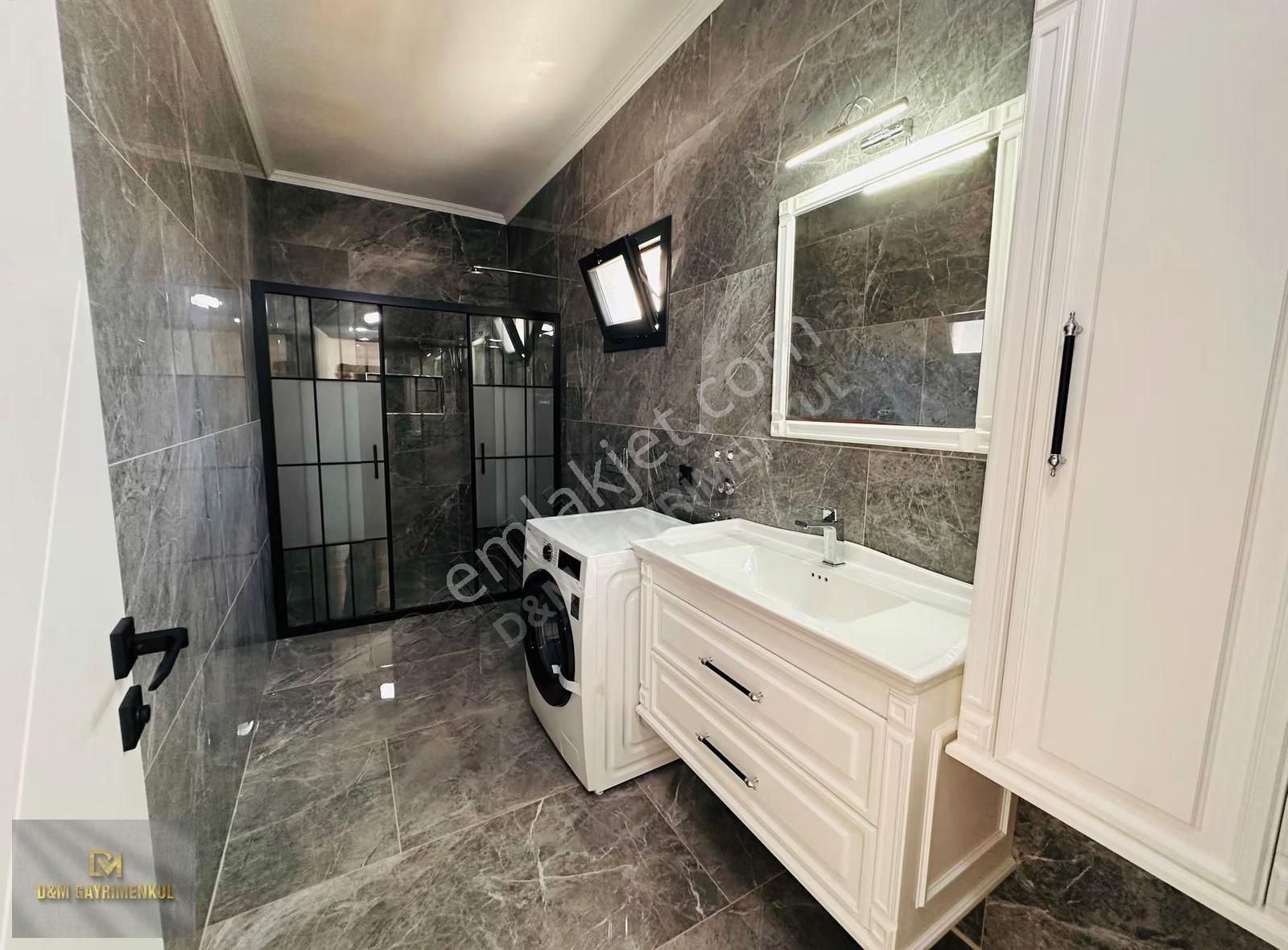 Akbuk'te Deniz Manzaralı Modern Mimarisiyle Göz Kamaştıran Villa - Görsel 8