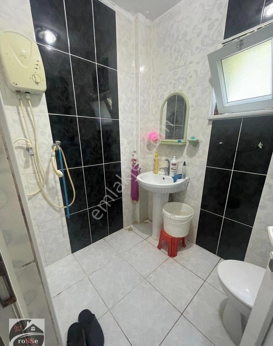 Terme Yalı Mahallesi’nde, Denize & Limana 145 m Mesafede 2 Katlı Müstakil Yazlık - Görsel 9