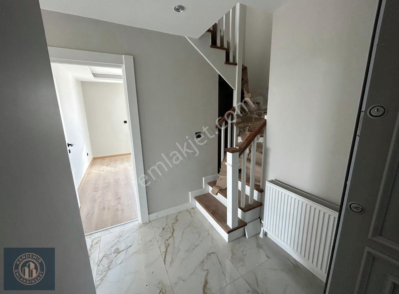 Üsküdar İcadiye 3+2 Deniz Manzaralı Merkezi Konum Dubleks Daire - Görsel 2