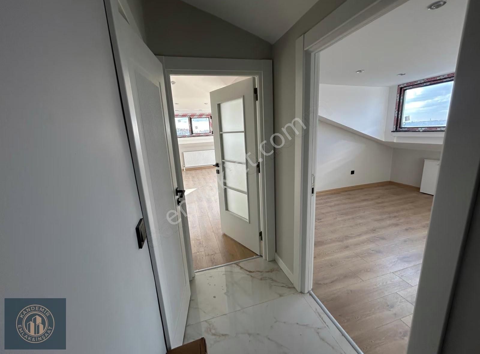 Üsküdar İcadiye 3+2 Deniz Manzaralı Merkezi Konum Dubleks Daire - Görsel 4