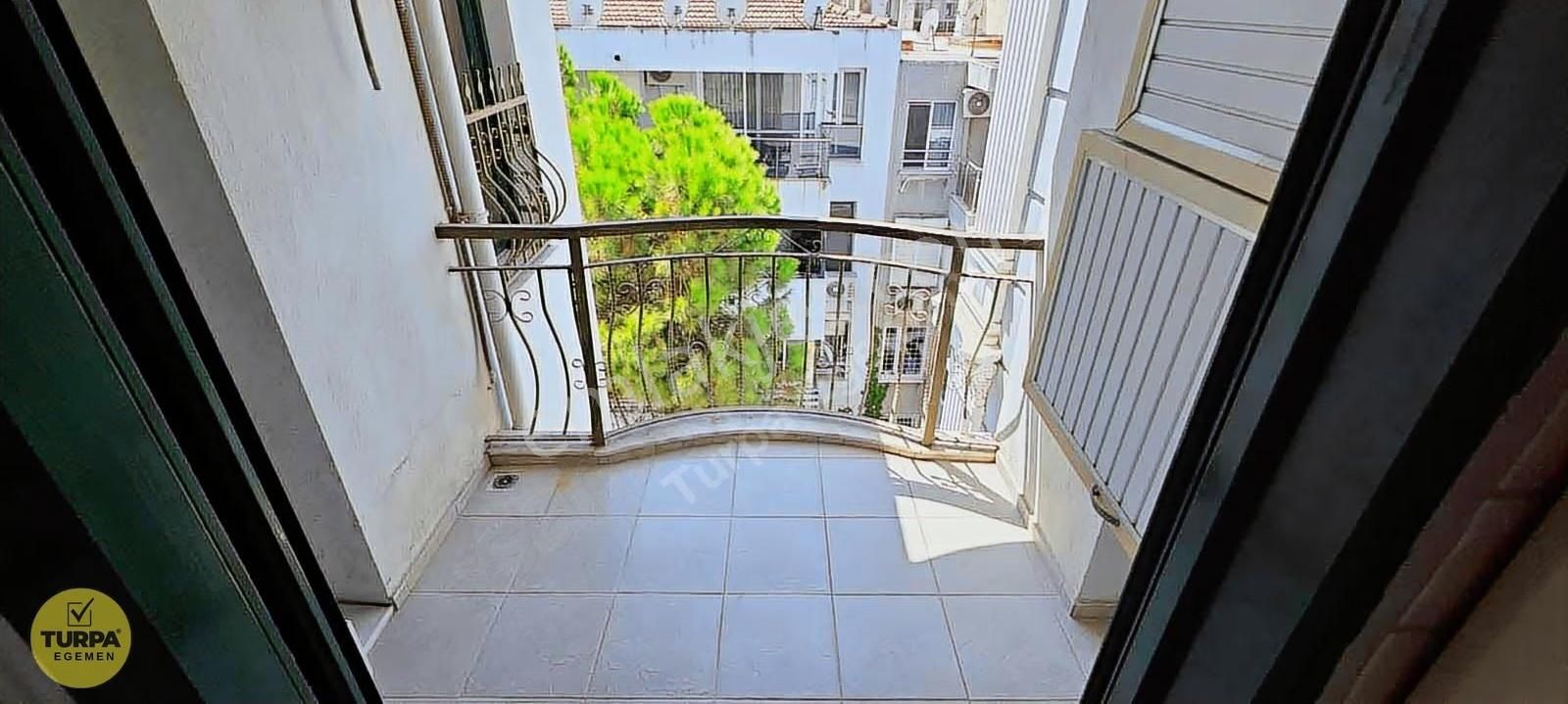 Karşıyaka Donanmacı Mahallesinde Asansörlü 3+1 Daire - Görsel 12