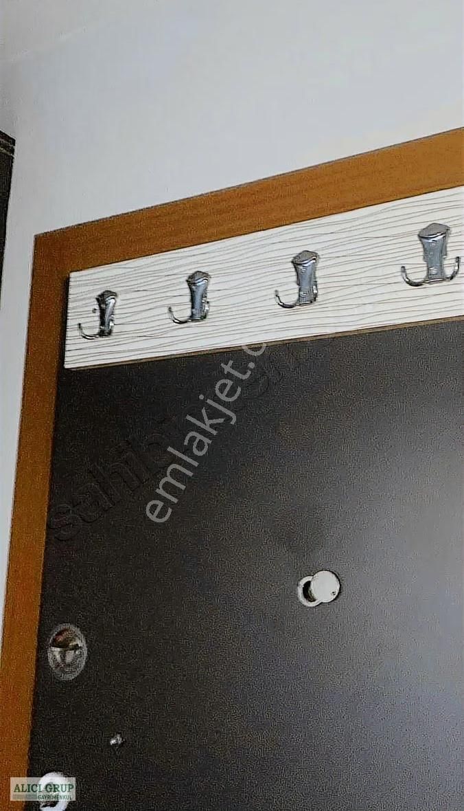 Gültepe-elif Su Uludağ Cd.yanı Satılık 1+1 Cazip Daire - Görsel 4