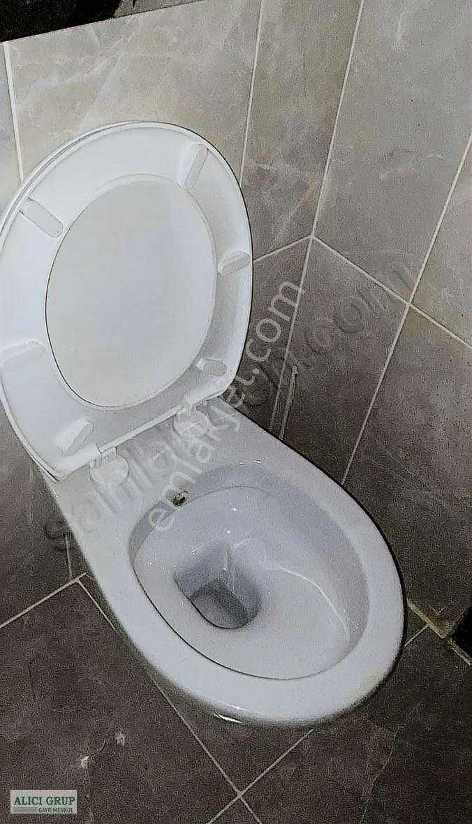 Gültepe-elif Su Uludağ Cd.yanı Satılık 1+1 Cazip Daire - Görsel 7