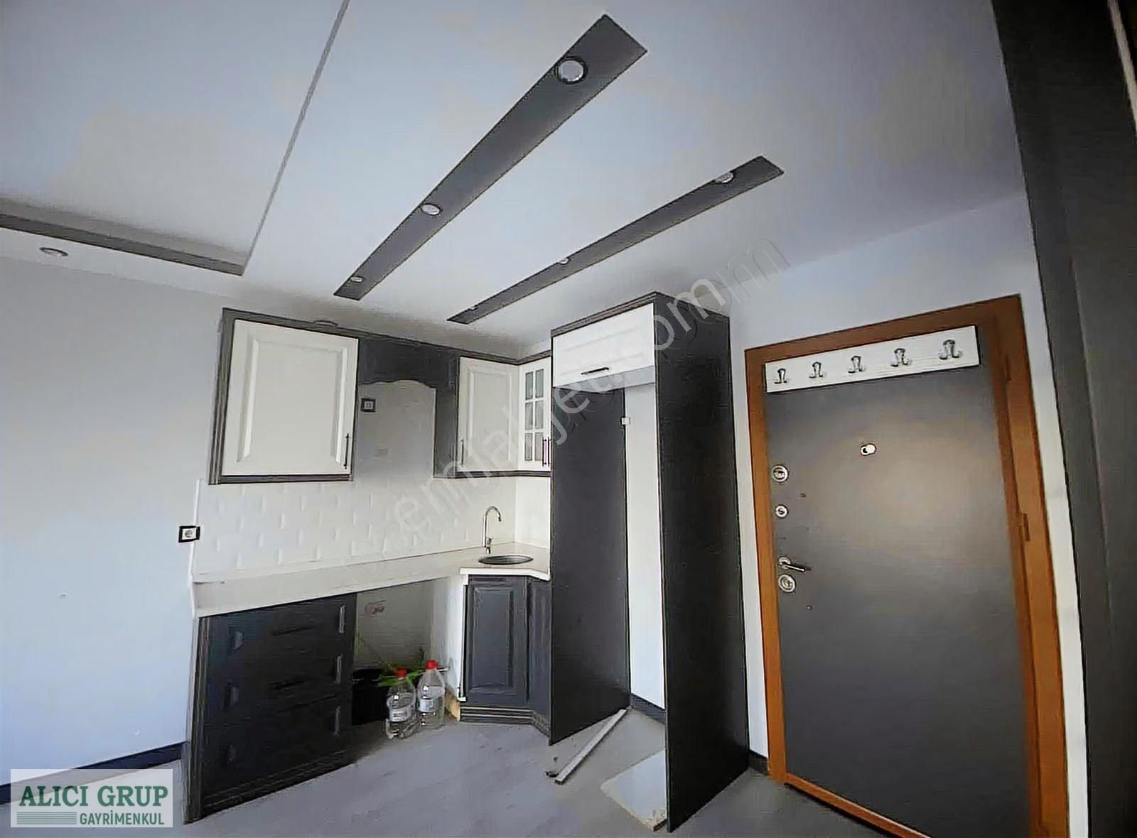 Gültepe-elif Su Uludağ Cd.yanı Satılık 1+1 Cazip Daire - Görsel 2