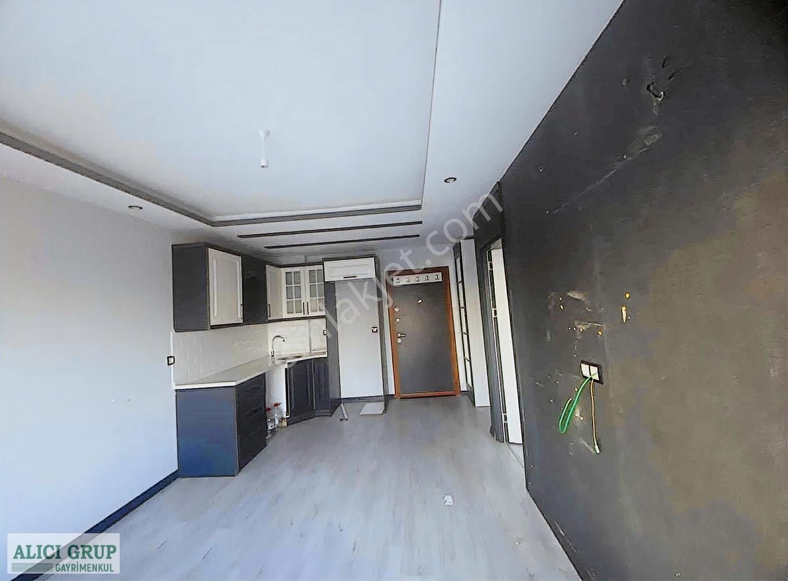 Gültepe-elif Su Uludağ Cd.yanı Satılık 1+1 Cazip Daire - Görsel 5