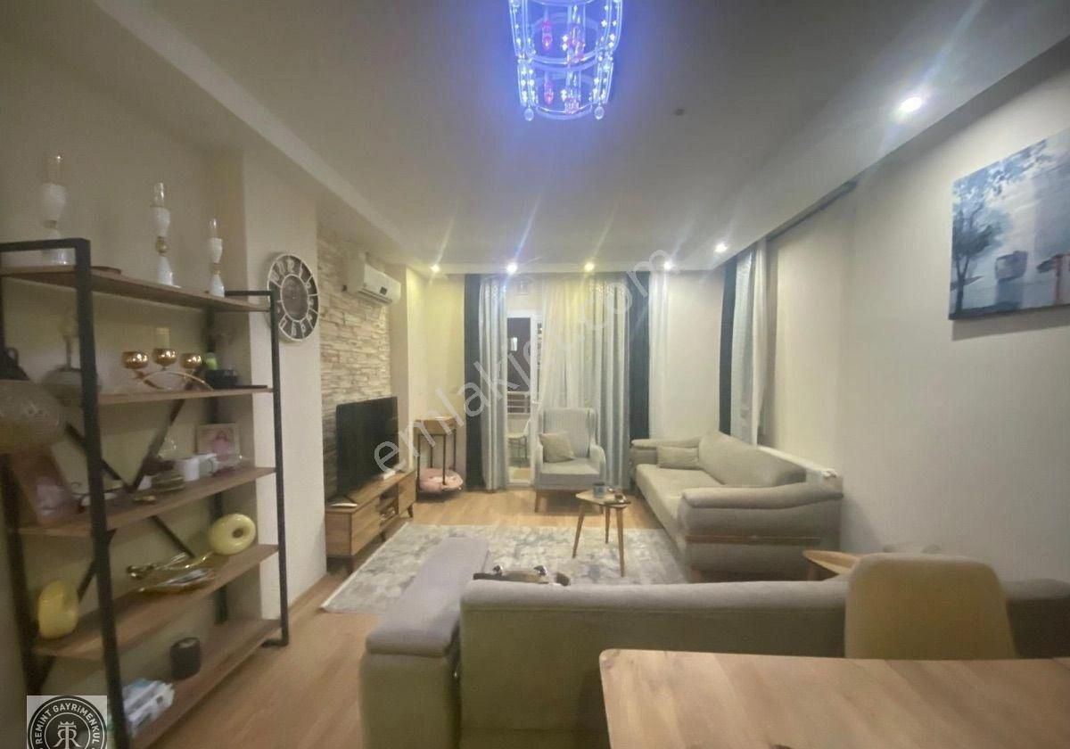 Remin’den Yurt Mahallesinde Geniş 2+1 Açık Mutfak Çift Banyo Doğalgazlı Direk Hasarsız Satılık!!! - Görsel 4