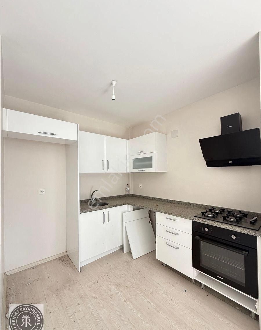 Remint’den Kabasakal’ Da Az Katlı 2+1 Açık Mutfak Site İçerisinde Havuzlu Güvenlikli Kaçmaz Fiyat!! - Görsel 10