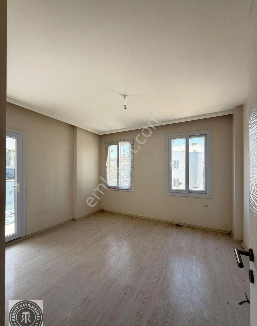 Remint’den Kabasakal’ Da Az Katlı 2+1 Açık Mutfak Site İçerisinde Havuzlu Güvenlikli Kaçmaz Fiyat!! - Görsel 5