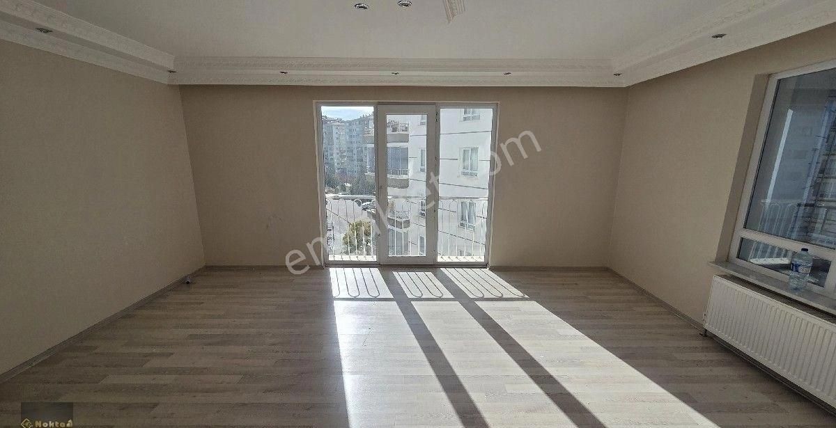 Etimesgut Ahimesut'da Siteiçi 145m2 E.banyolu Asansörlü Geniş Balkonlu Kiralık 3+1 Daire - Görsel 14