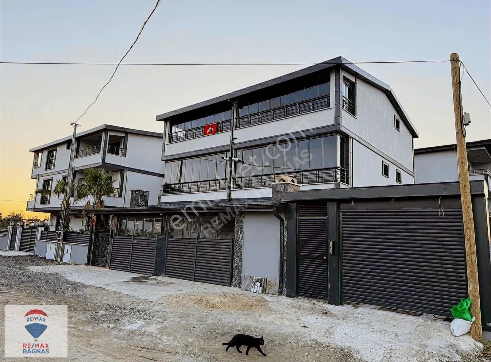 Marmaraereğlisi Yeniçiftlik Mah. 4+1 Full Yapılı Satılık Villa - Görsel 28