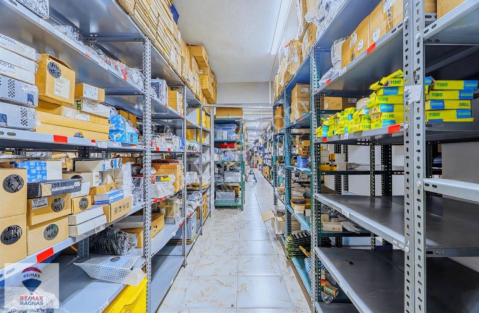 Site Mahallesinde Yatırımcıya Özel Rampalı 1.000 M² Ticari Mülk - Görsel 8