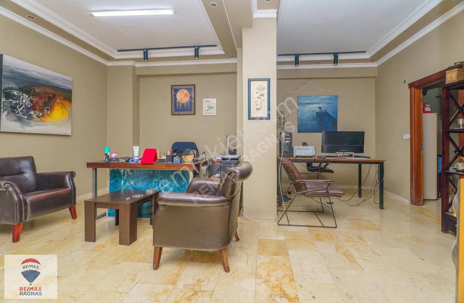 Site Mahallesinde Yatırımcıya Özel Rampalı 1.000 M² Ticari Mülk - Görsel 14