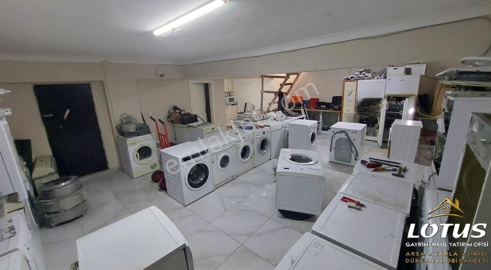 Cadde Üzeri Dükkan - Görsel 3