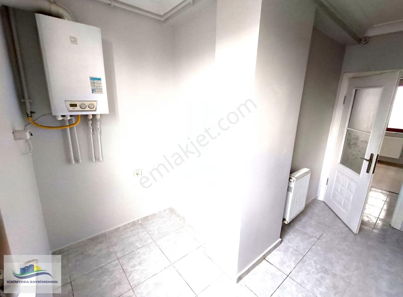 Yenidoğan Da İskanlı Ön Cephe Ferah 2+1 Arakat Daire - Görsel 13